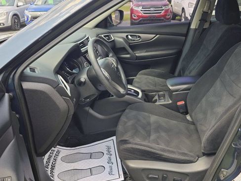 Used 2016 Nissan Rogue SL image 10