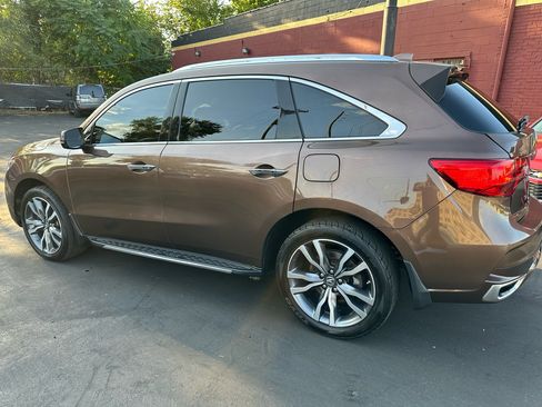 Used 2019 Acura MDX SH-AWD w/ Advance Package image 5