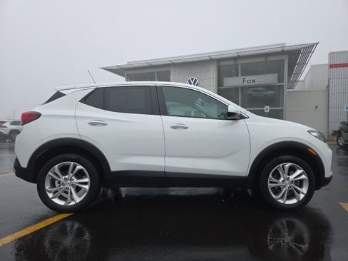 Used 2023 Buick Encore GX Preferred w/ Cold Weather Comfort Package image 8