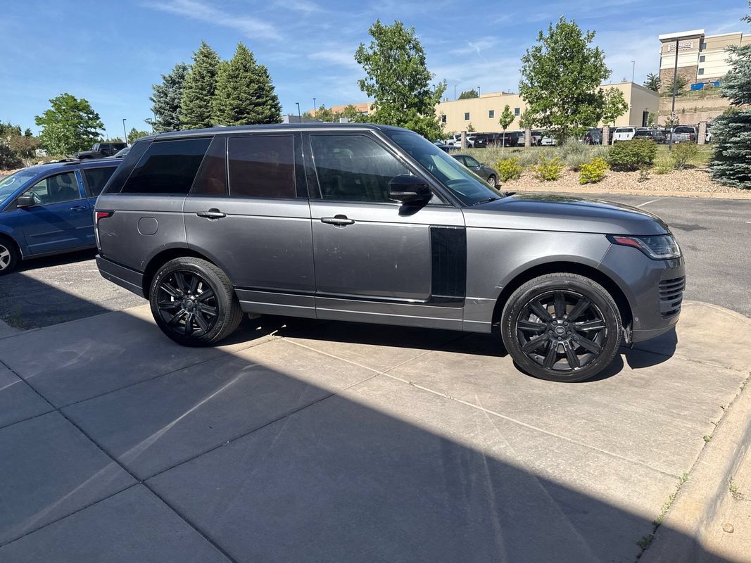 Used 2018 Land Rover Range Rover Supercharged AWD/4WD image 5