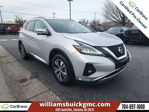 Used 2020 Nissan Murano SV w/ Premium Package image 2