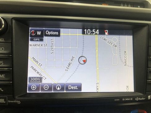 Used 2018 Toyota RAV4 Limited image 21