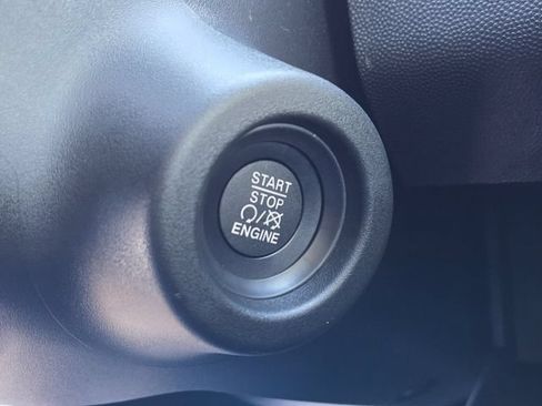 Used 2025 RAM ProMaster 1500 FWD image 22