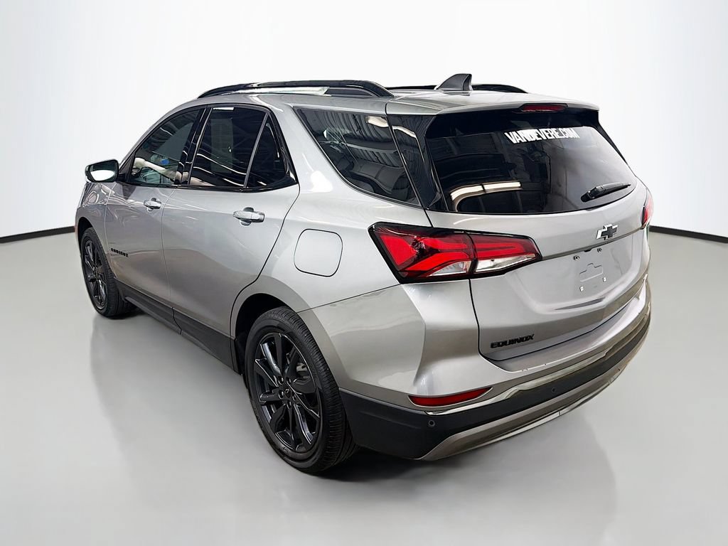 Used 2023 Chevrolet Equinox RS FWD image 7