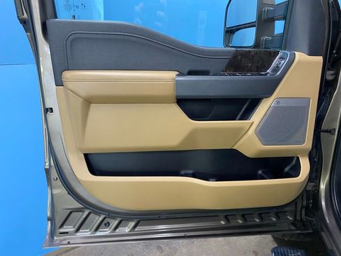 Used 2023 Ford F350 Lariat w/ Lariat Ultimate Package image 36