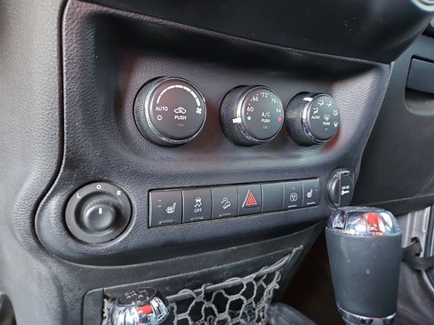 Used 2014 Jeep Wrangler Unlimited Sahara w/ Max Tow Package image 17