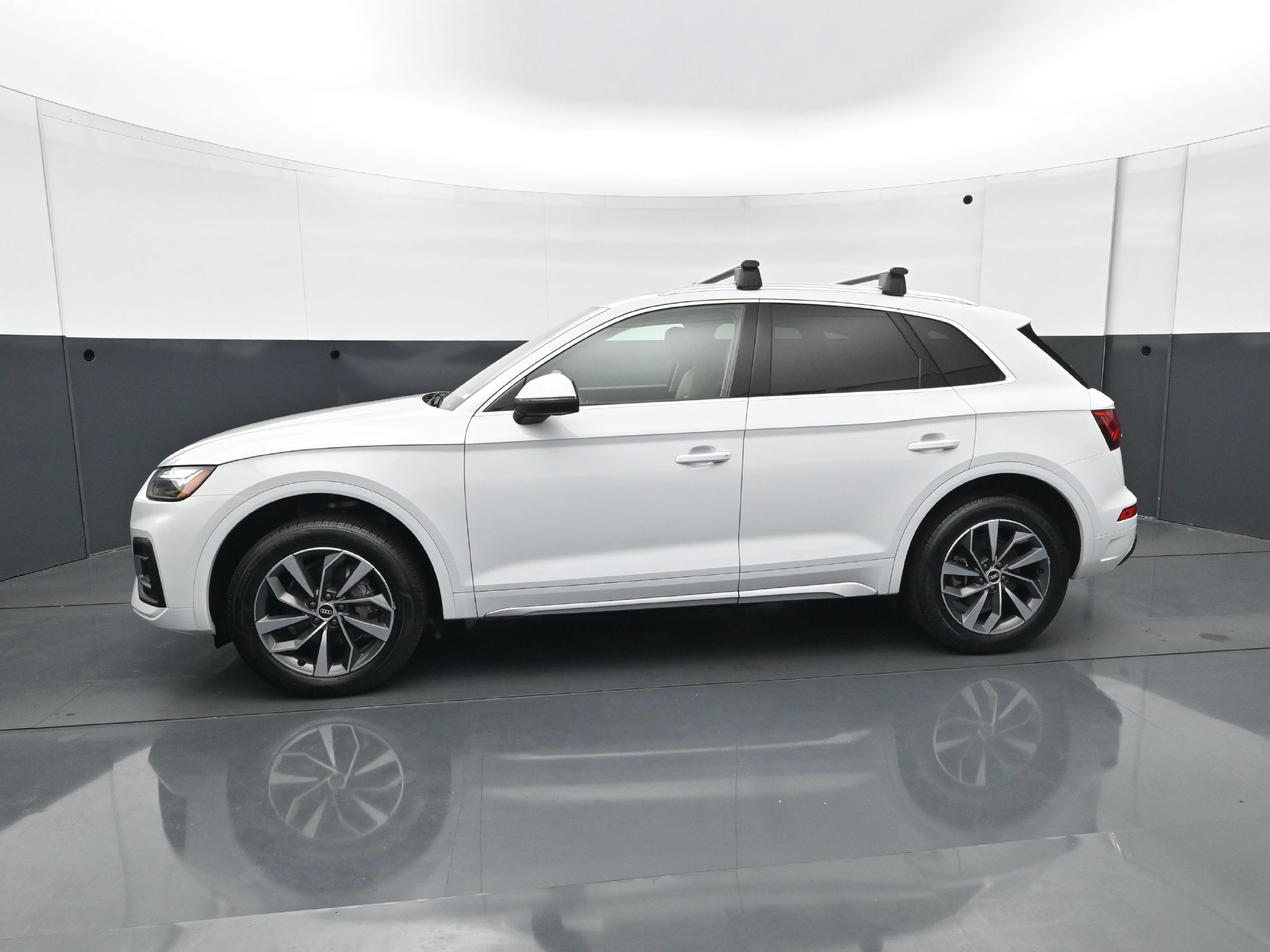 Used 2021 Audi Q5 2.0T Premium Plus AWD/4WD image 3