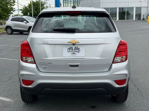 Certified 2017 Chevrolet Trax LS AWD/4WD image 6