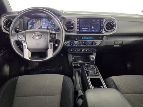 Used 2023 Toyota Tacoma TRD Off-Road w/ Technology Package AWD/4WD image 33