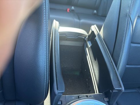 Used 2021 Mercedes-Benz C 300 Sedan w/ Premium Package image 28