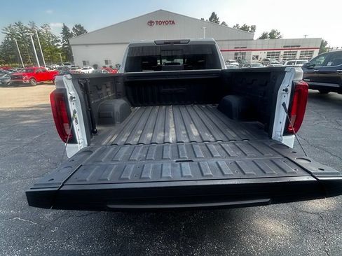 Used 2019 GMC Sierra 1500 AT4 w/ AT4 Premium Package AWD/4WD image 13