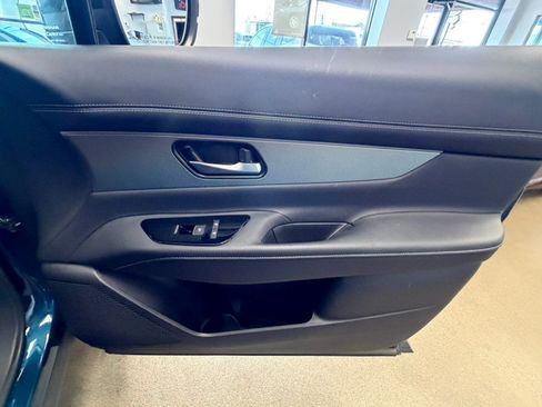 Used 2025 Nissan Murano SL w/ Cargo Package AWD/4WD image 37