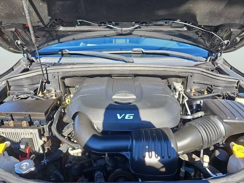 Used 2015 Jeep Grand Cherokee Limited w/ Luxury Group II image 38