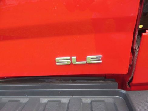 Used 2019 GMC Sierra 2500 SLE AWD/4WD image 10