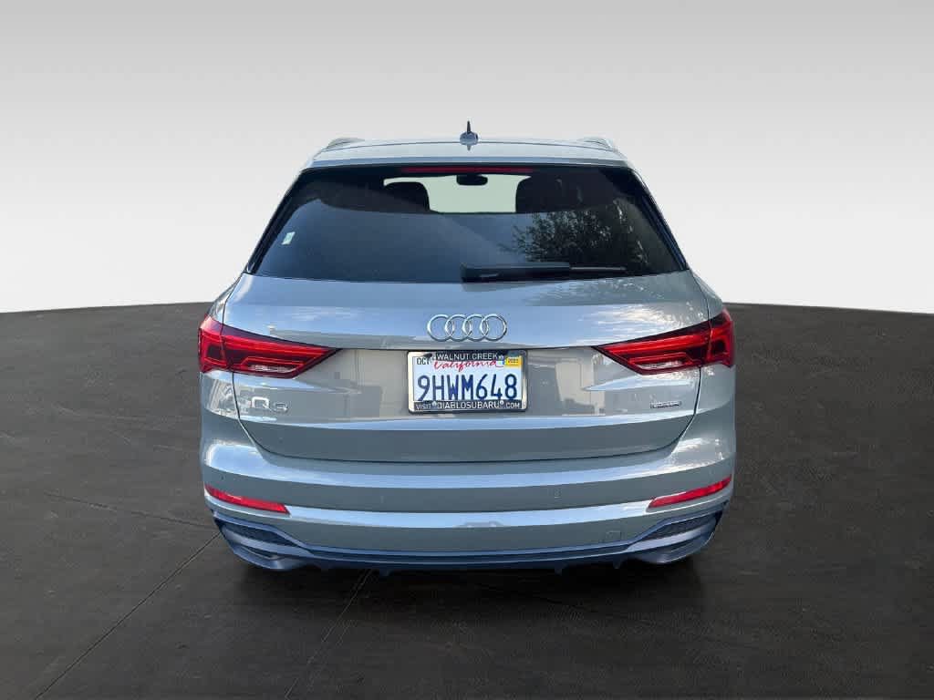 Used 2020 Audi Q3 2.0T Premium Plus w/ Premium Plus Package AWD/4WD image 5