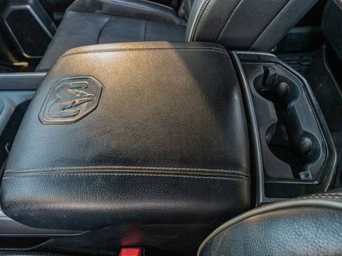 Used 2020 RAM 2500 Laramie w/ Night Edition image 31