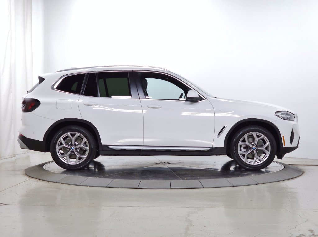 Used 2024 BMW X3 xDrive30i w/ Premium Package w/ZPA AWD/4WD image 12