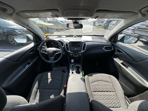Used 2022 Chevrolet Equinox LT FWD image 13
