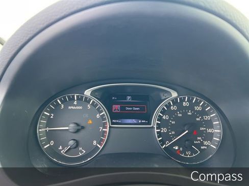 Used 2016 Nissan Altima 2.5 SV w/ Convenience Package image 10