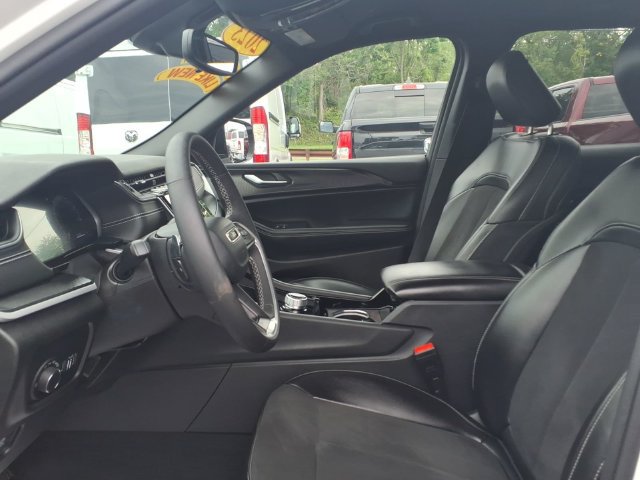 Certified 2023 Jeep Grand Cherokee Altitude AWD/4WD image 21