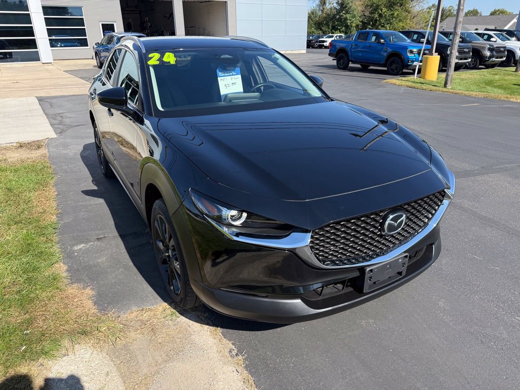 Used 2024 MAZDA CX-30 AWD 2.5 S w/ Select Sport Pkg image 3