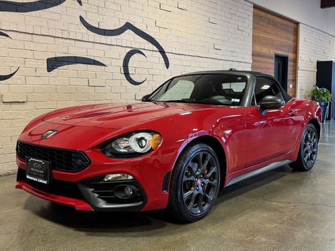 Used 2017 FIAT 124 Spider Abarth image 15
