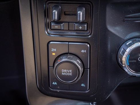 Used 2023 Ford F150 Lariat w/ Equipment Group 502A High image 23