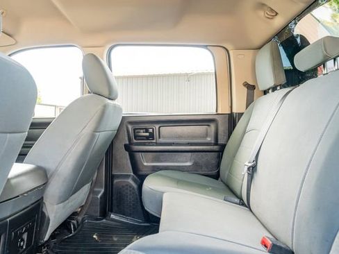 Used 2017 RAM 3500 Tradesman w/ Chrome Appearance Group AWD/4WD image 36