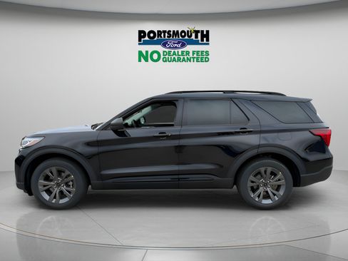 New 2026 Ford Explorer Active w/ Active Comfort Package AWD/4WD image 2