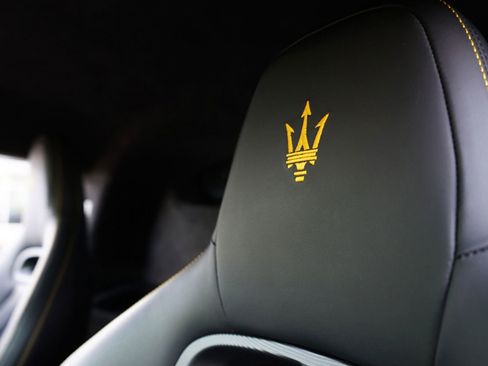 Used 2022 Maserati MC20 Coupe image 12