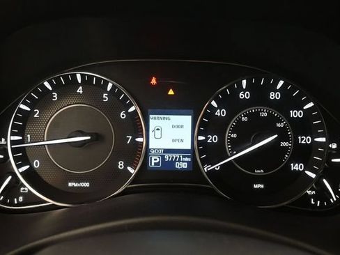 Used 2020 Nissan Armada SL w/ Premium Package RWD image 9