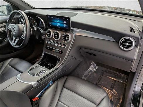 Certified 2022 Mercedes-Benz GLC 300 4MATIC image 20