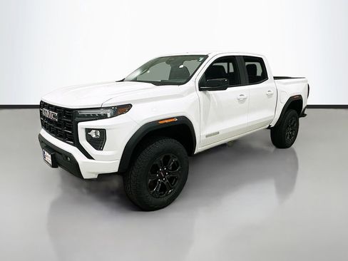 Used 2025 GMC Canyon Elevation w/ Convenience Package RWD image 3
