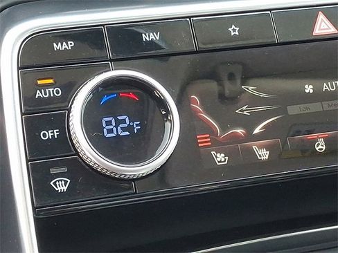 Used 2022 Genesis GV80 3.5T Prestige Signature image 21