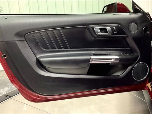 Used 2019 Ford Mustang GT Premium w/ Black Accent Package image 23