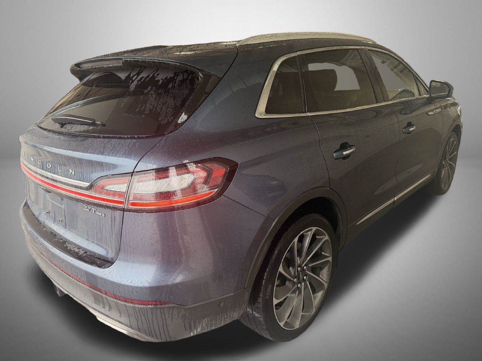 Used 2019 Lincoln Nautilus Reserve AWD/4WD image 2
