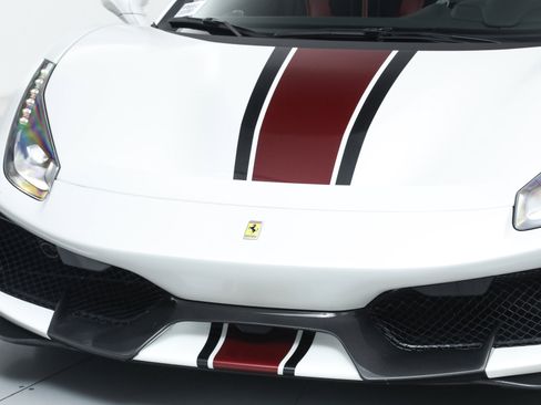 Certified 2020 Ferrari 488 Pista Spider image 16