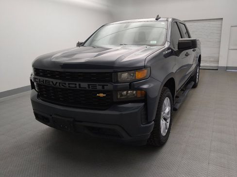 Used 2020 Chevrolet Silverado 1500 Custom w/ Custom Convenience Package RWD image 15