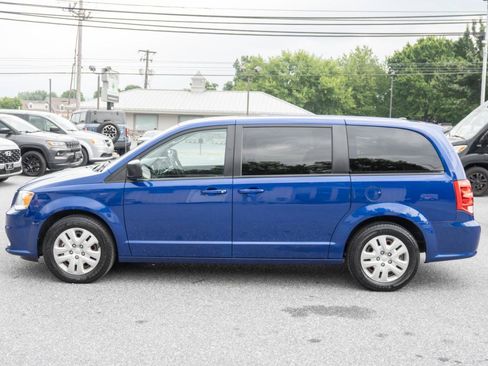 Used 2018 Dodge Grand Caravan SE w/ UConnect Hands-Free Group FWD image 7