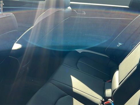 New 2025 Kia K5 GT-Line image 18