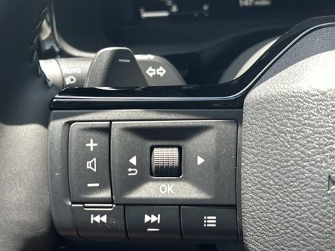 New 2026 Nissan Pathfinder SL w/ SL Premium Package (P04) AWD/4WD image 30