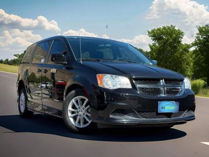 Used 2014 Dodge Grand Caravan SXT