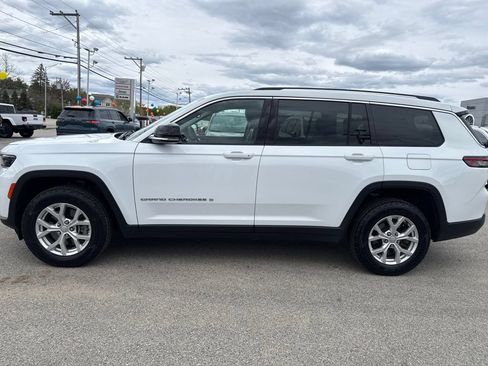 Used 2023 Jeep Grand Cherokee L Limited AWD/4WD image 2