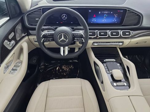 New 2026 Mercedes-Benz GLS 450 4MATIC image 10