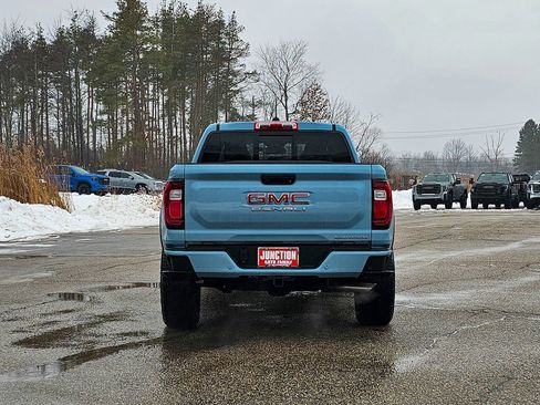 New 2026 GMC Canyon Denali image 4
