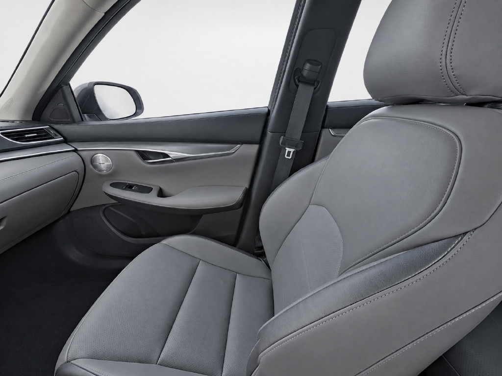 Certified 2023 INFINITI QX50 Luxe AWD/4WD image 19