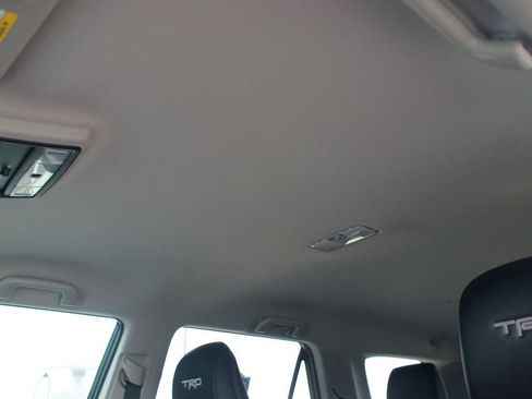 Used 2022 Toyota 4Runner TRD Sport image 6