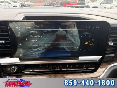 Used 2023 Chevrolet Silverado 1500 RST AWD/4WD image 19