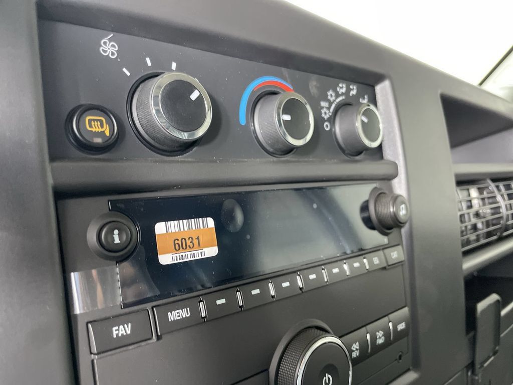 New 2025 GMC Savana 2500 Extended w/ Driver Convenience Package RWD image 13