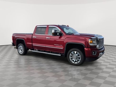 Used 2018 GMC Sierra 2500 Denali image 29